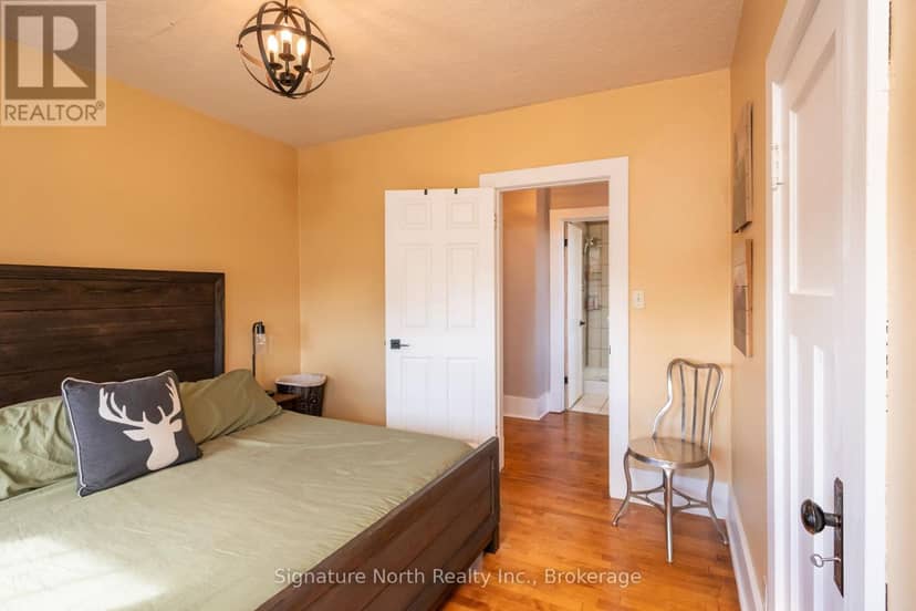 90 Peter Street — photo 35 of 40