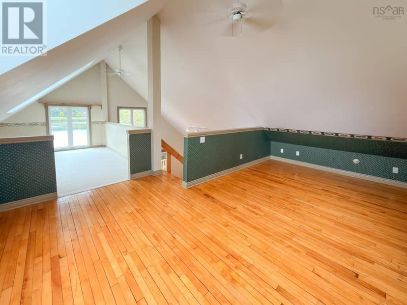 15 River Lane — photo 20 of 40