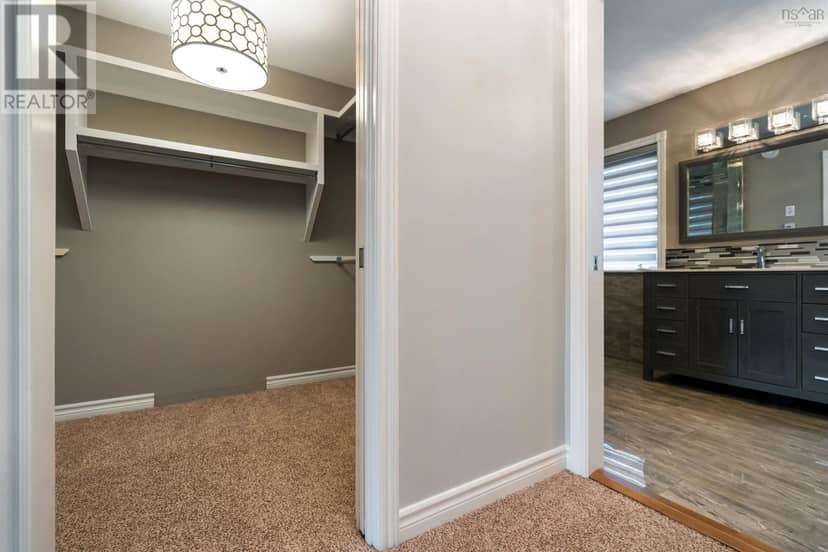 17 Pineview Crescent — photo 27 of 40