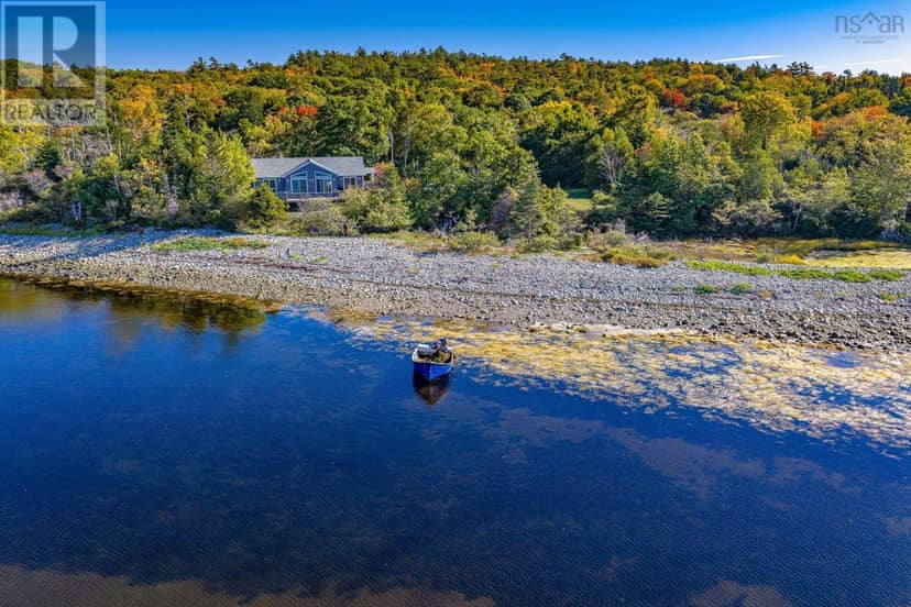 5763 Highway 3, East Jordan