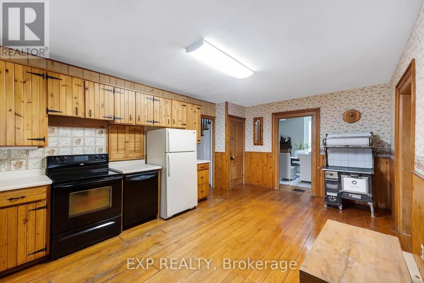 18611 Leslie Street — photo 11 of 40