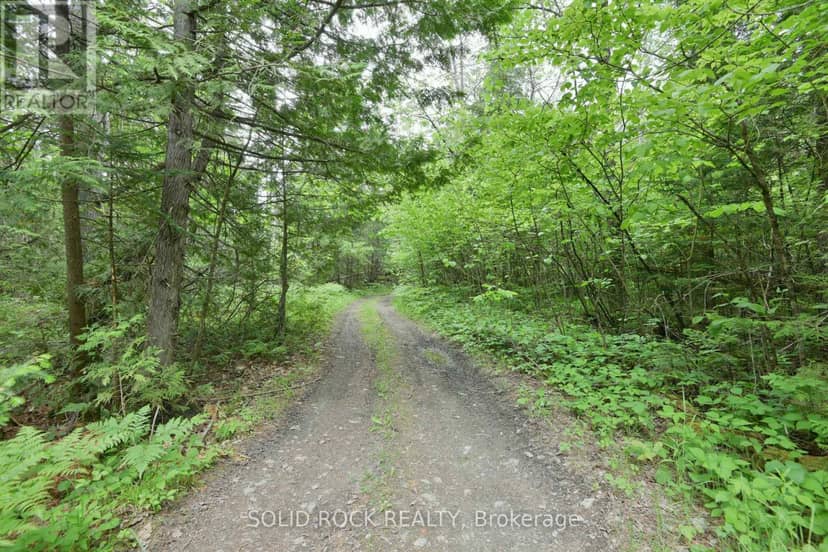 0 Mast Road, McNab/Braeside, photo 2