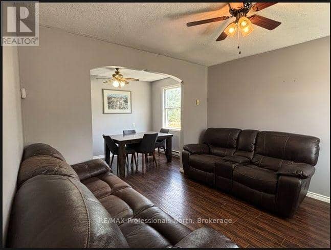14 Chandos Street, Minden Hills, photo 8