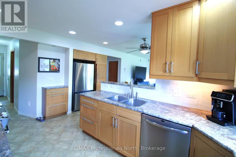 83 Pine Street — photo 11 of 40