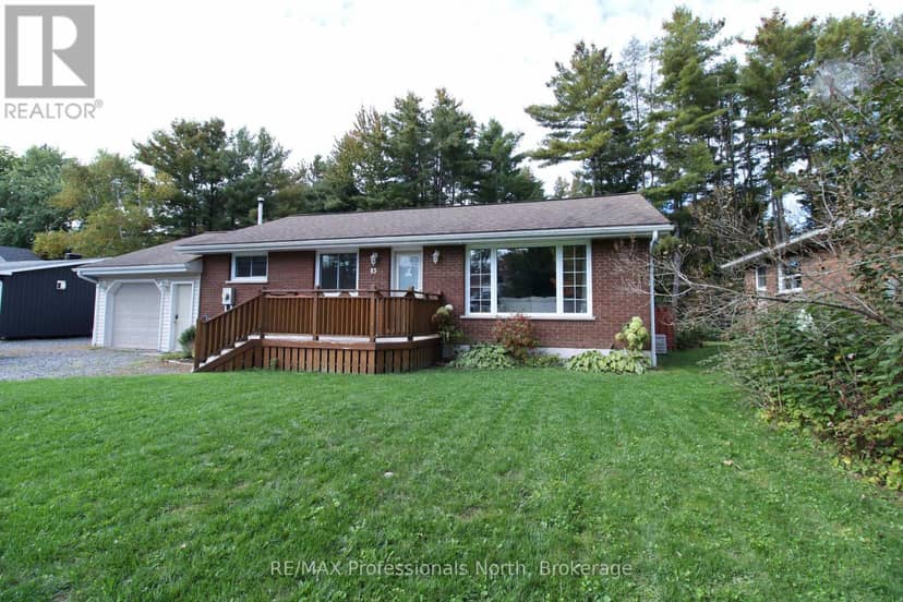 83 Pine Street, Bracebridge, photo 2