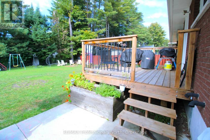 83 Pine Street, Bracebridge, photo 5