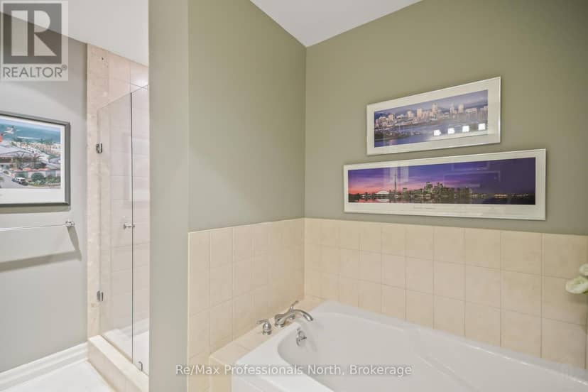 207 - 130 Steamship Bay Road — photo 19 of 40