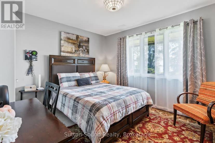 427 Balmy Beach Road — photo 36 of 40