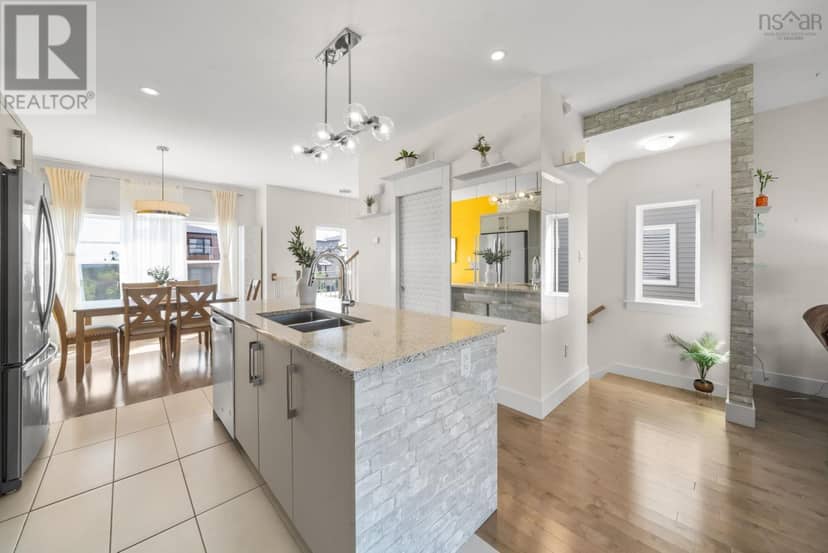 81 Mica Crescent — photo 6 of 40