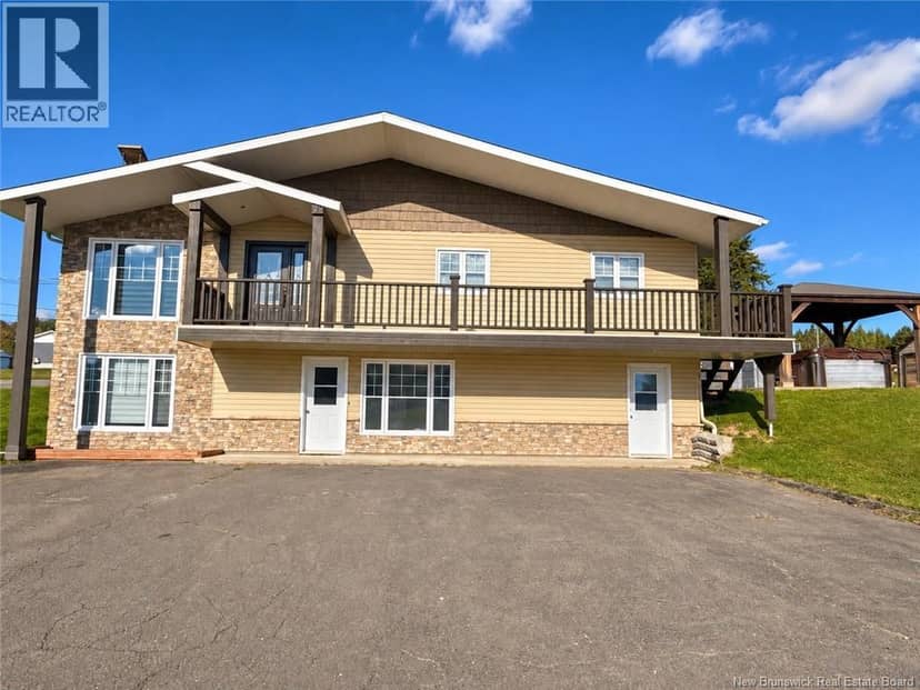 63 Premiere Avenue, Sainte-Anne-De-Madawaska, photo 2