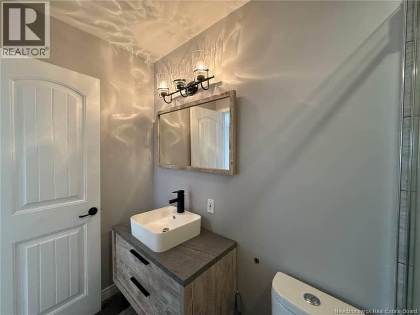 63 Premiere Avenue — photo 16 of 28