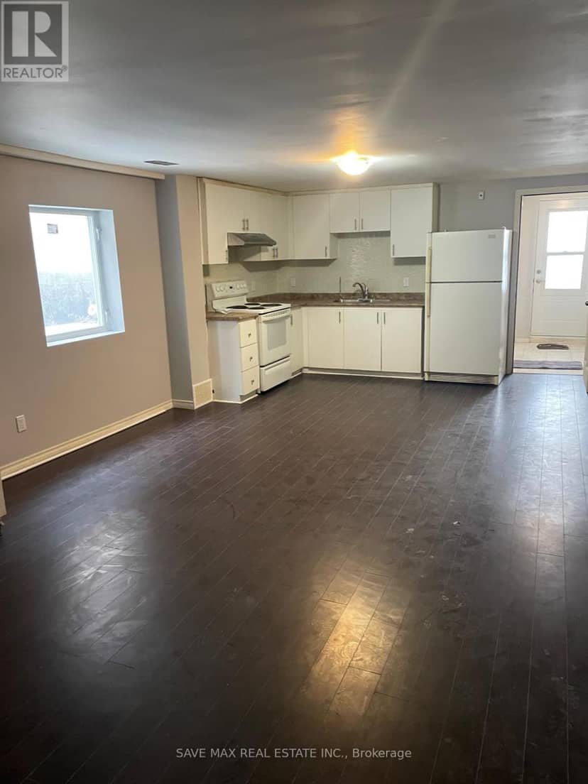 28 Royal Salisbury Way — photo 22 of 32