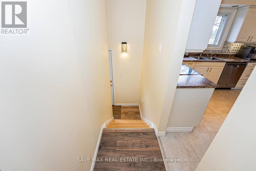 9049 Dublin Line — photo 26 of 40