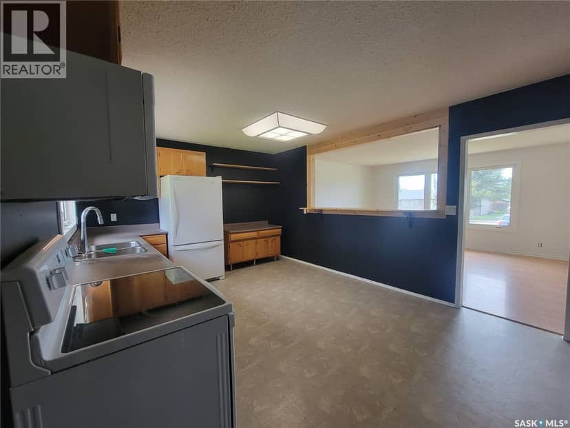 5107 Leader STREET, Macklin, photo 6