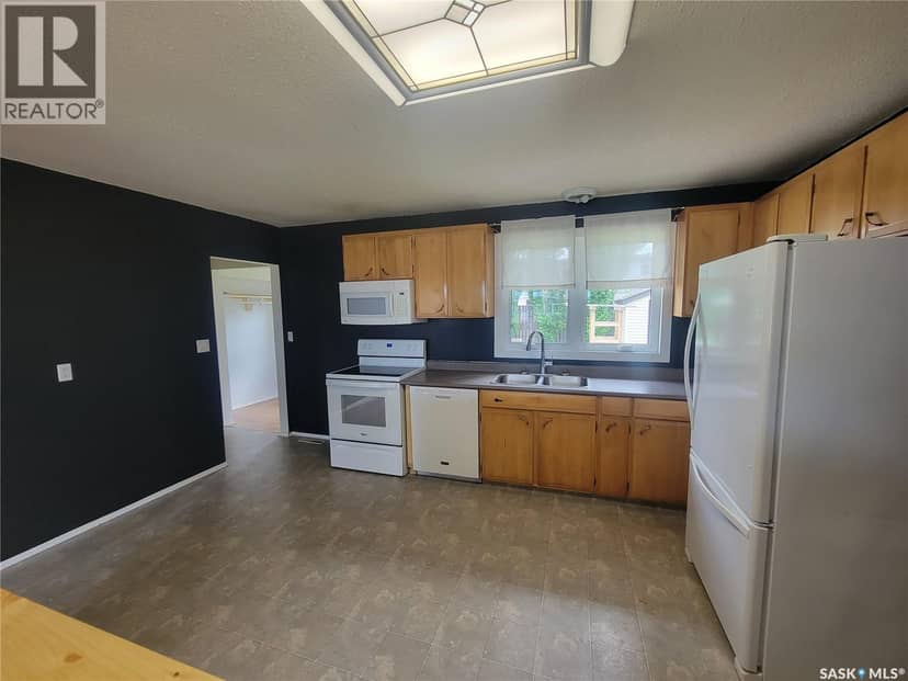 5107 Leader STREET, Macklin, photo 7