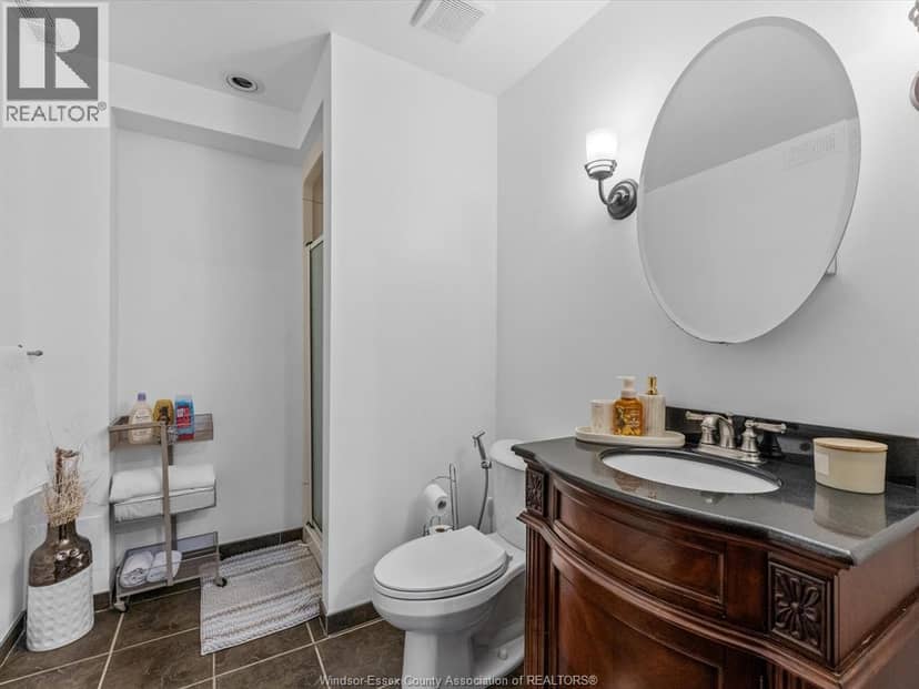 2408 Waterford Avenue — photo 36 of 40