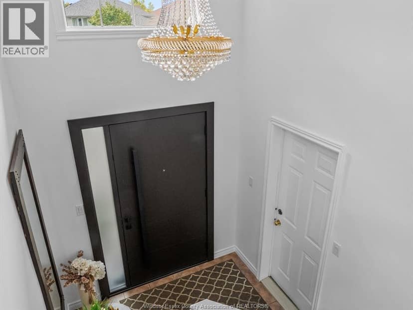 2408 Waterford Avenue — photo 5 of 40