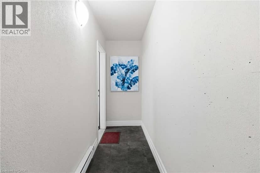 2420 BARONWOOD Drive Unit# 9-01 — photo 4 of 32