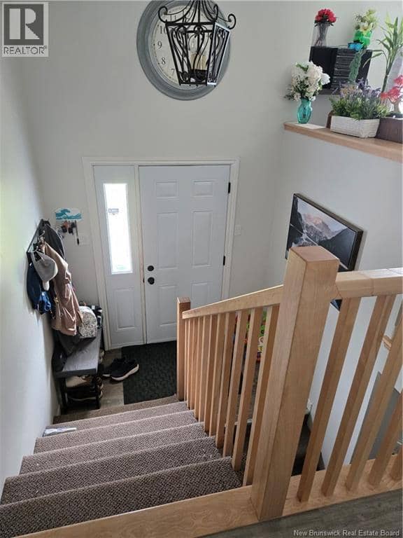29 Thaddee Street — photo 13 of 36