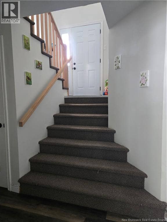 29 Thaddee Street — photo 23 of 36