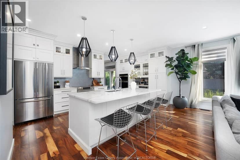 1083 Regency — photo 17 of 40