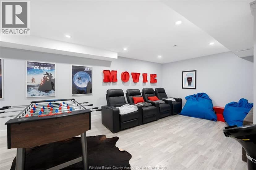 1083 Regency — photo 35 of 40