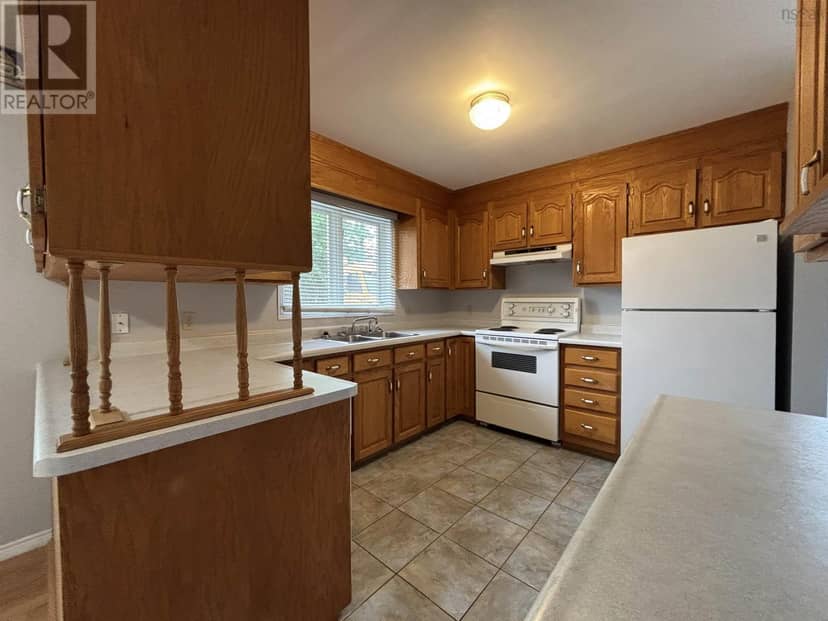 264 Hollingsworth Drive — photo 6 of 22
