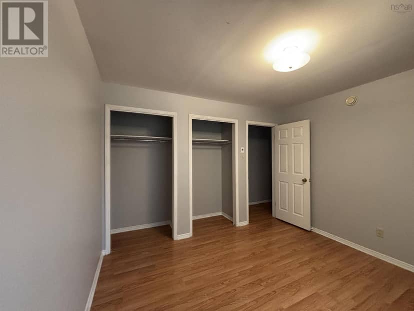 264 Hollingsworth Drive — photo 18 of 22
