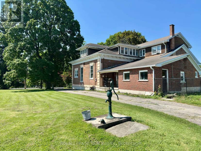 388 Durham Road E — photo 7 of 40