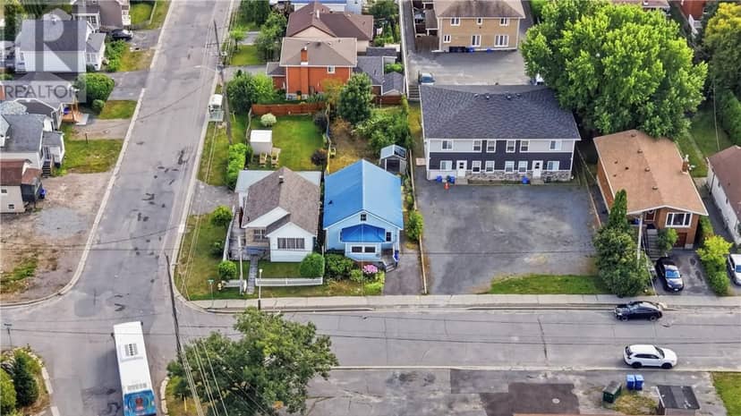 451 Cartier Avenue — photo 25 of 28