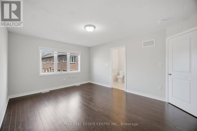57 Benhurst Crescent — photo 19 of 32