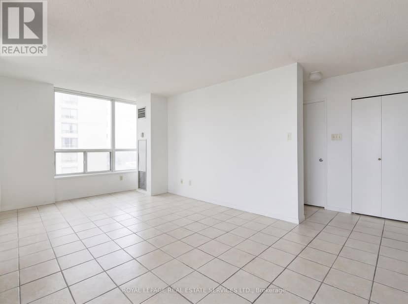 1212 - 75 King Street E — photo 20 of 25