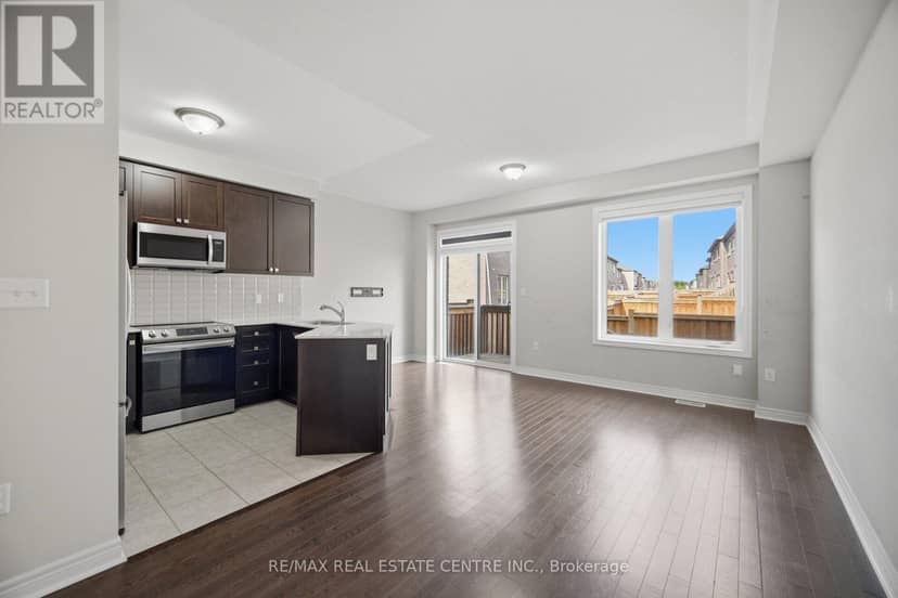 57 Benhurst Crescent — photo 9 of 32