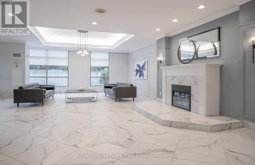 213 - 712 Rossland Road E, Whitby, photo 4