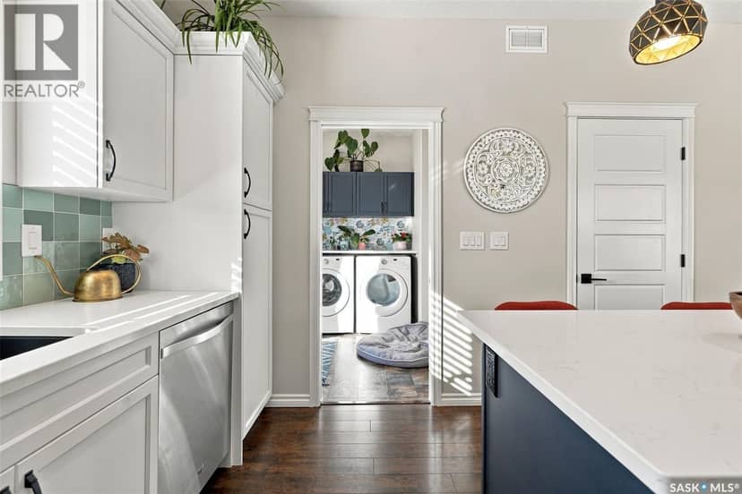 919 Kolynchuk BEND — photo 13 of 40