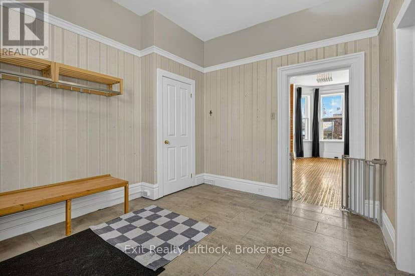212 Barnardo Avenue, Peterborough, photo 8