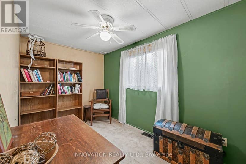 170 Adelaide Street — photo 13 of 23