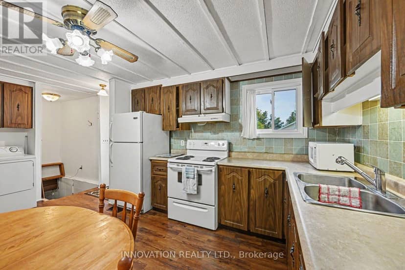 170 Adelaide Street, Mississippi Mills, photo 4