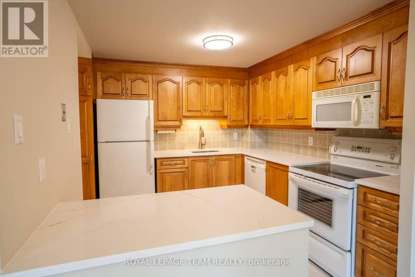 401 - 960 Teron Road — photo 11 of 40