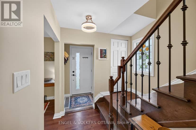 533 Hilson Avenue — photo 4 of 40