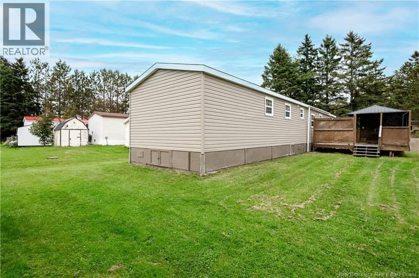 50 Weisner Road, Lakeville, photo 2