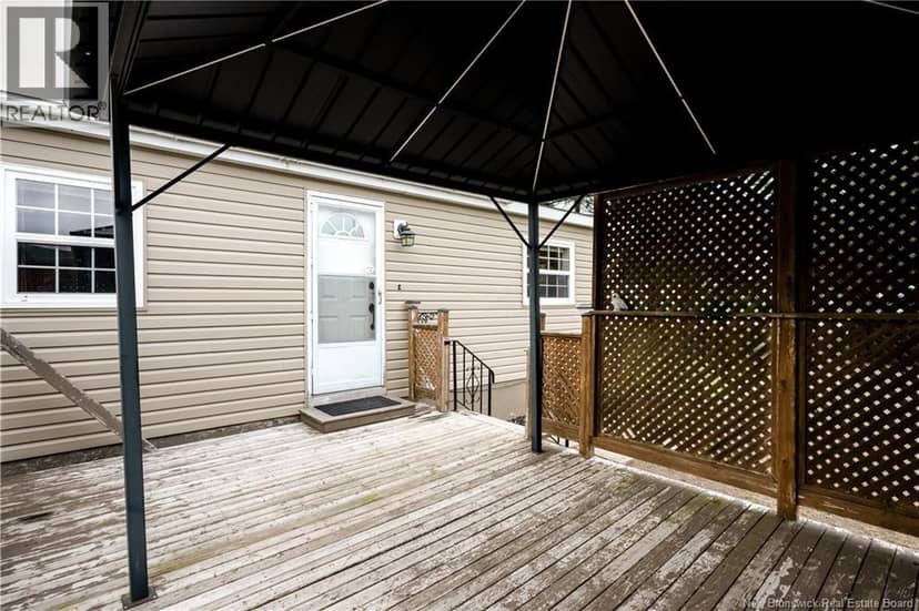50 Weisner Road, Lakeville, photo 4