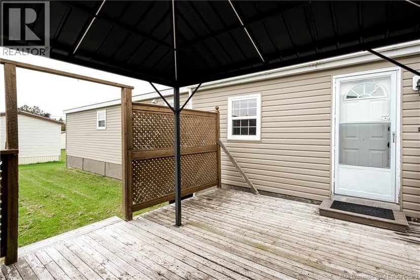 50 Weisner Road, Lakeville, photo 5
