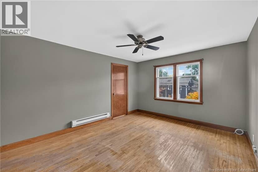 61-63 Burlington Avenue — photo 20 of 40