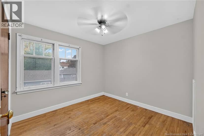 61-63 Burlington Avenue — photo 26 of 40