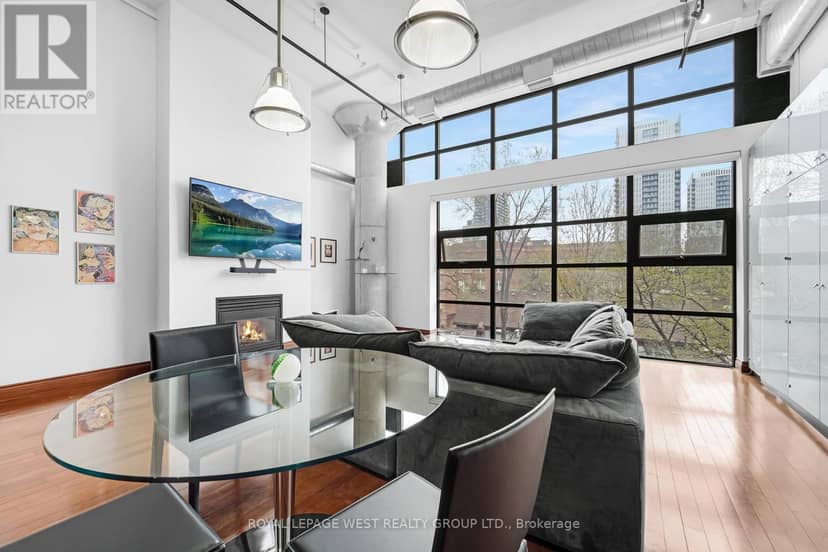 416 - 90 Sumach Street — photo 10 of 39