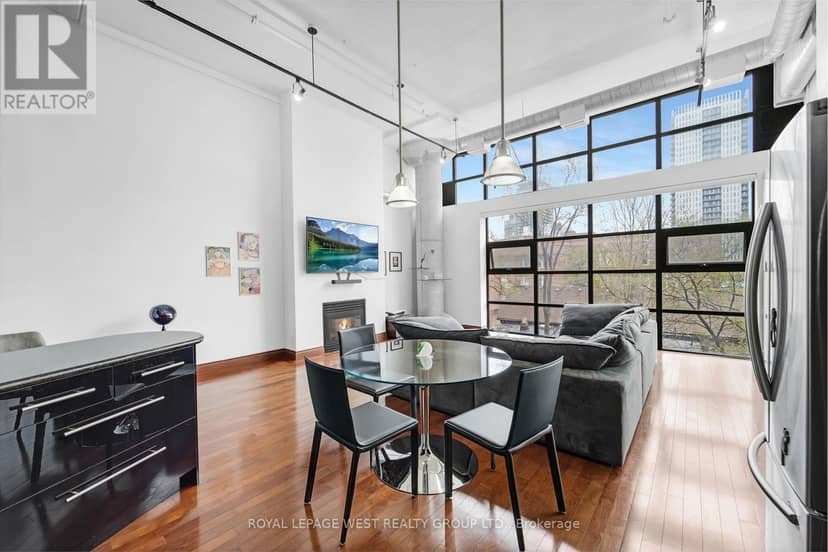 416 - 90 Sumach Street — photo 12 of 39
