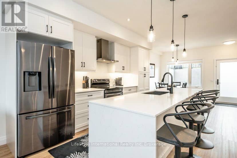 32 Duggan Lane — photo 12 of 40