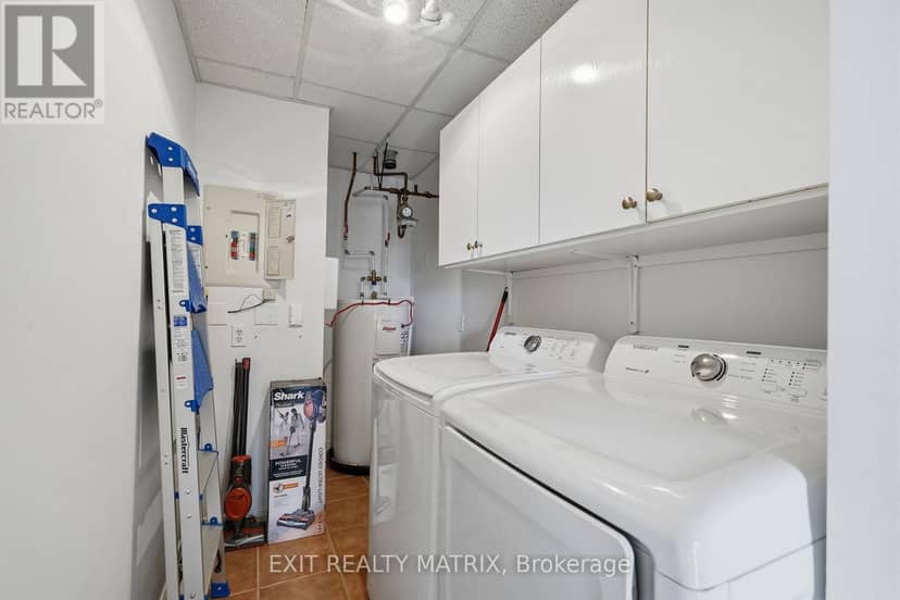 121 - 1404 Clement Street — photo 28 of 36