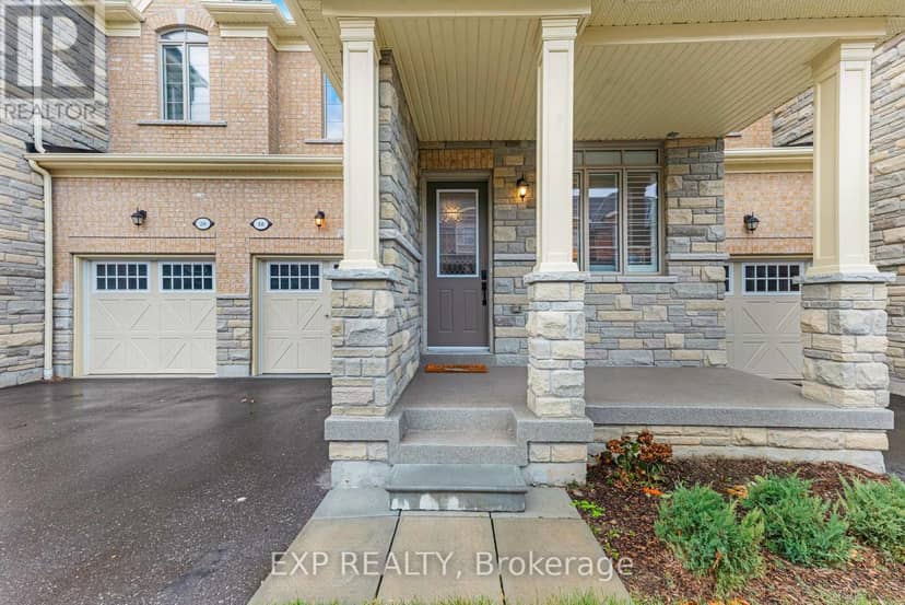 18 Hough Lane, Ajax, photo 3